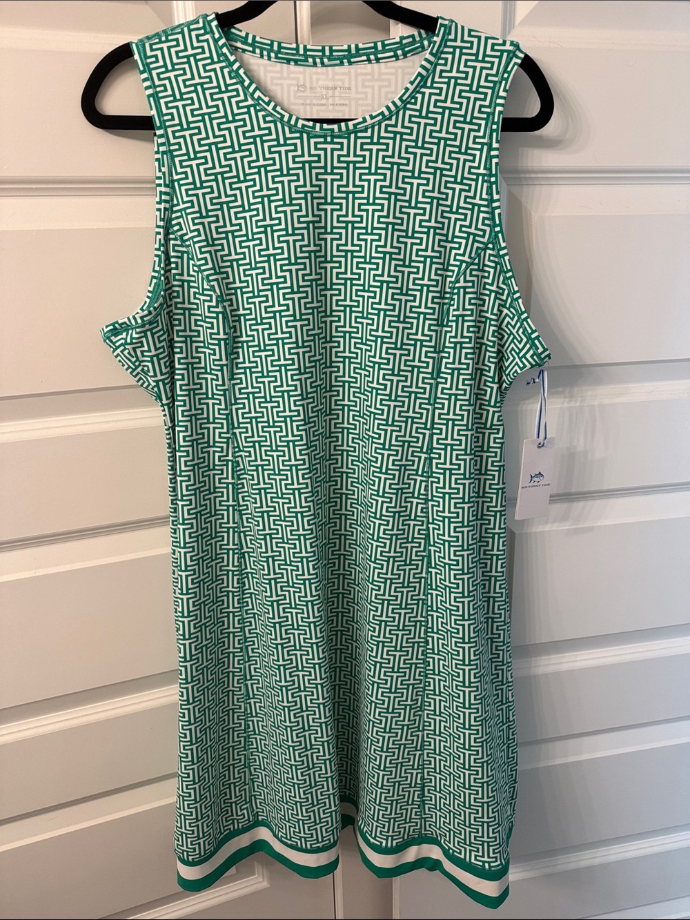 NWT Southern Tide Green and White Geometric Sleeveless Shift Dress